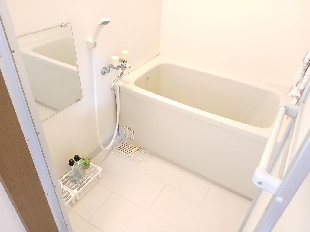 ブエナビスタ東六番丁の風呂写真