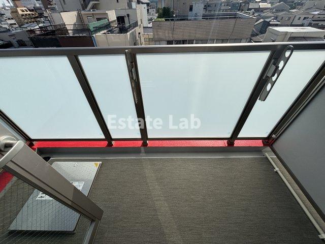 セレニテ西元町アリエの内装写真