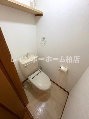 トイレ　清潔感のあるトイレです