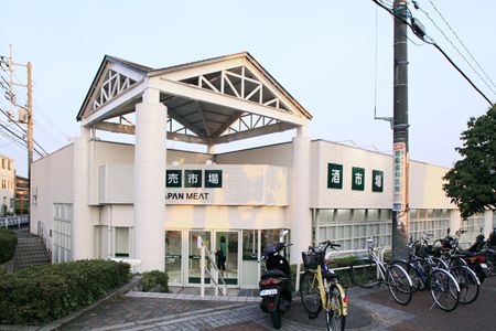 スーパー　ジャパンミート卸売市場さいたま北店（スーパー）まで709m
