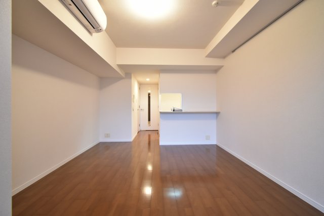 居室・リビング　※別部屋参考写真