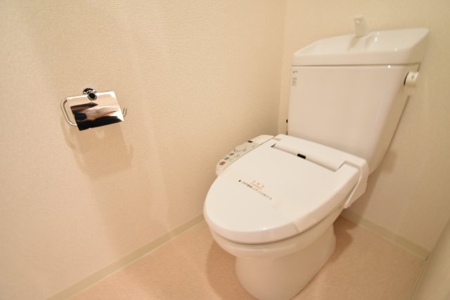 トイレ　※別部屋参考写真