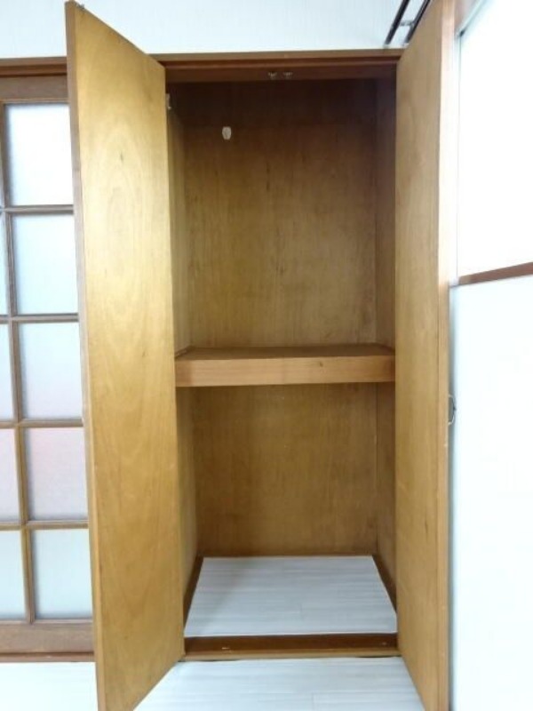 相鉄本線 相模大塚駅 徒歩3分 2階建 築37年の内装写真