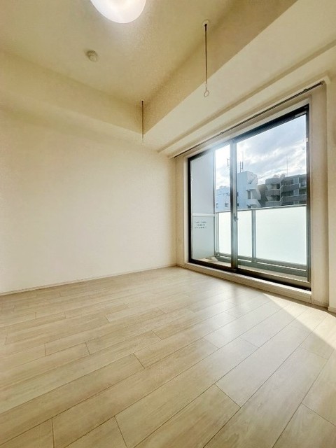 居室・リビング　別部屋同仕様タイプ