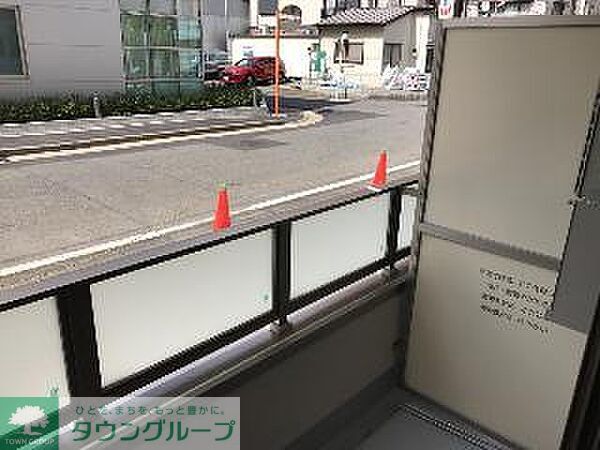 バルコニー　同シリーズ