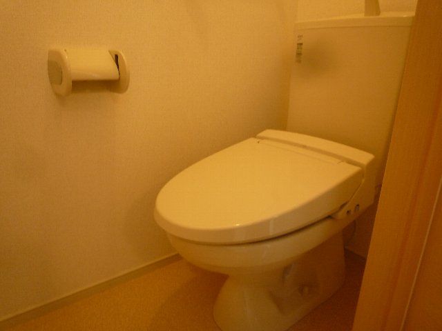 シュティル森崎のトイレ写真