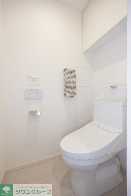 トイレ　※写真は同タイプ住戸です。