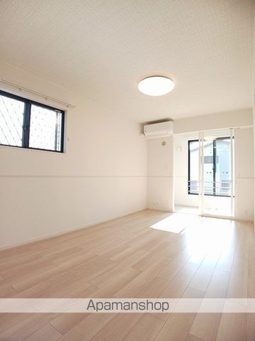 ＪＲ和歌山線 岩出駅 徒歩31分 2階建 築2年の居間写真