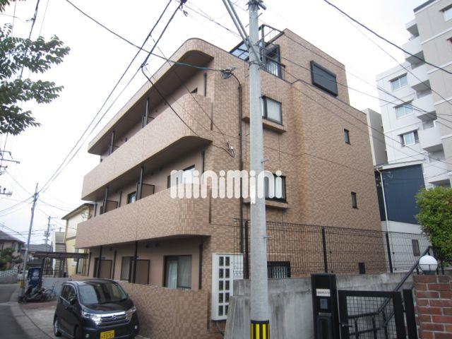 建物外観　１棟９戸の物件です。