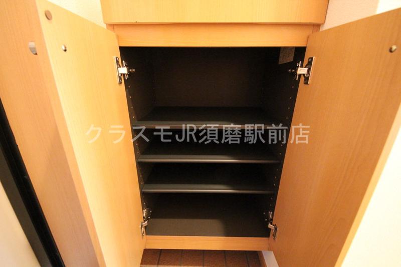 地下鉄西神・山手線 妙法寺駅 徒歩20分 2階建 築23年の内装写真