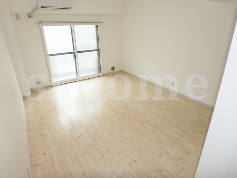 居室・リビング　きれいなお部屋です☆