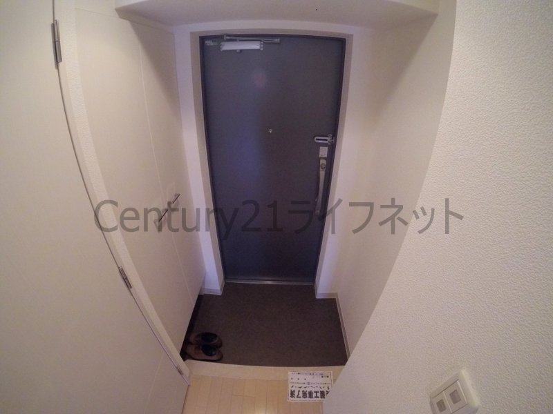 エスリード福島リバーフロントの玄関写真