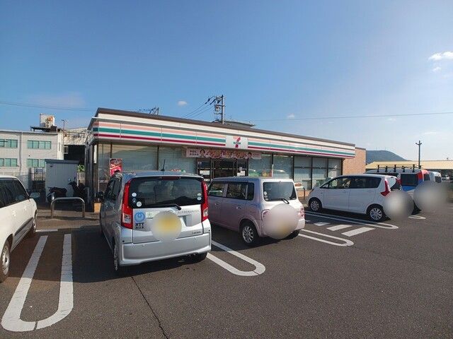 コンビニ　セブンイレブン香川労働基準会館（コンビニ）まで900m