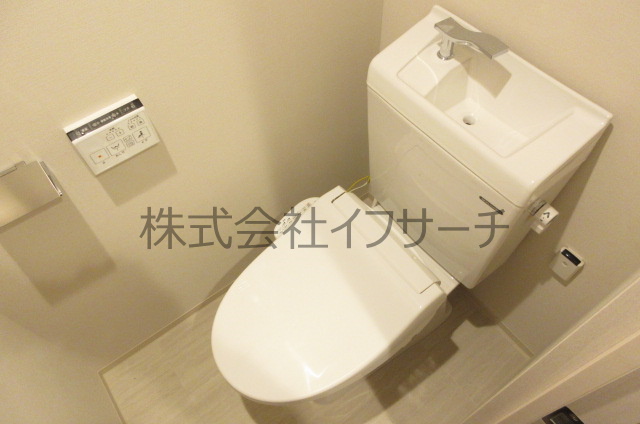 トイレ　当社担当　撮影