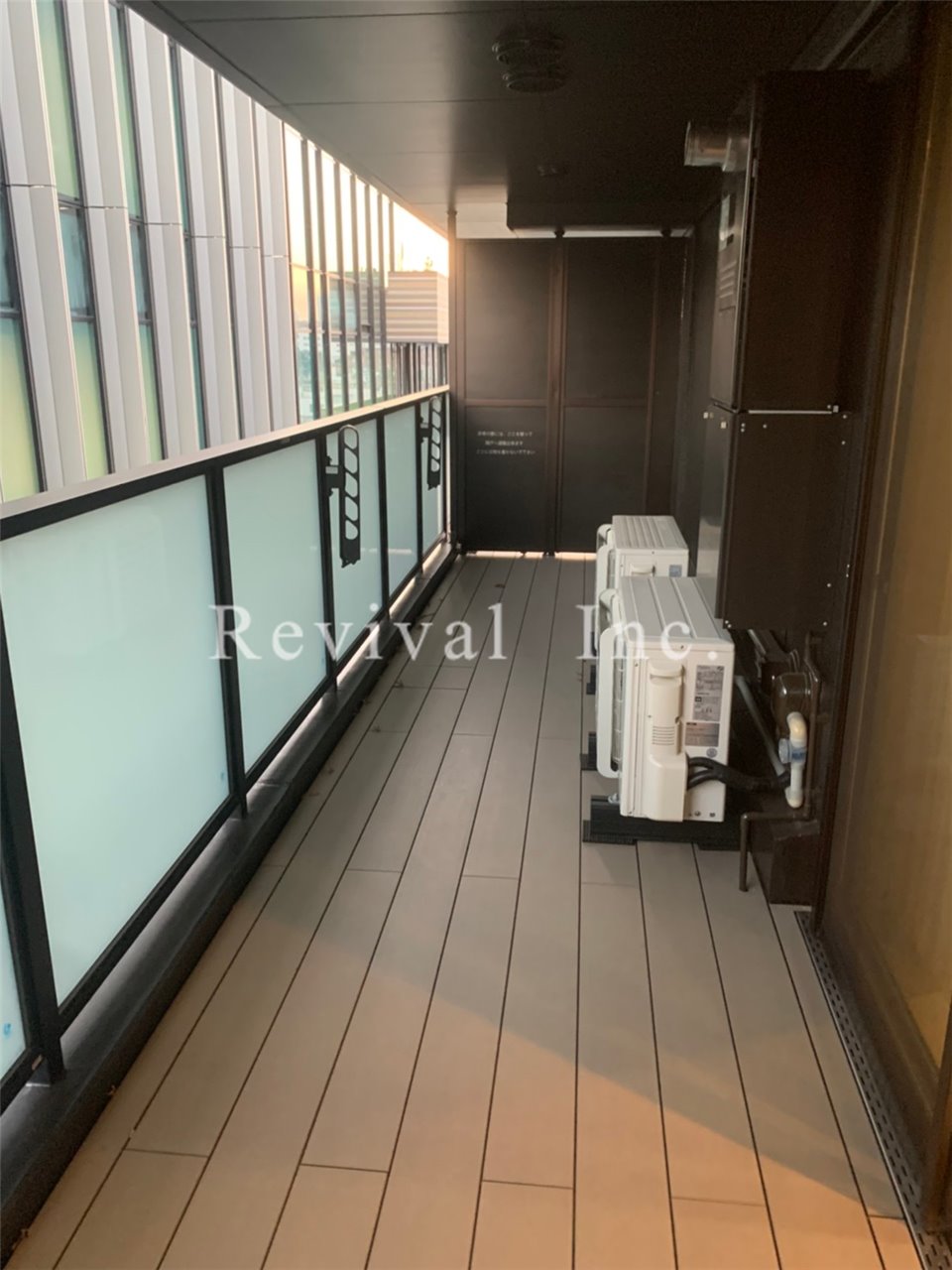 バルコニー　広々としたバルコニーが解放感を生みます