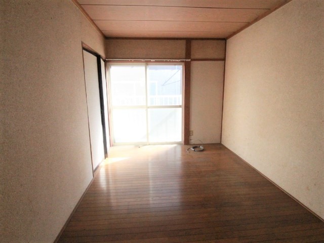 居室・リビング　※別号室同仕様