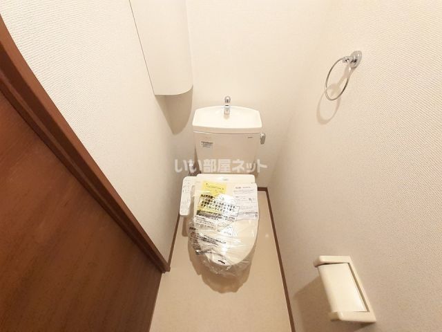 【大和高田市土庫のアパートのトイレ】
