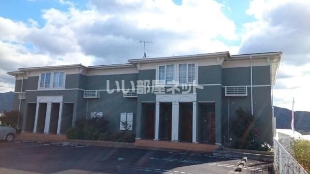 【紀の川市広野のアパートの建物外観】