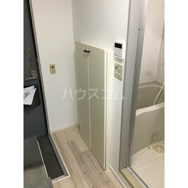 【ビーライン・Ｓのバス・シャワールーム】