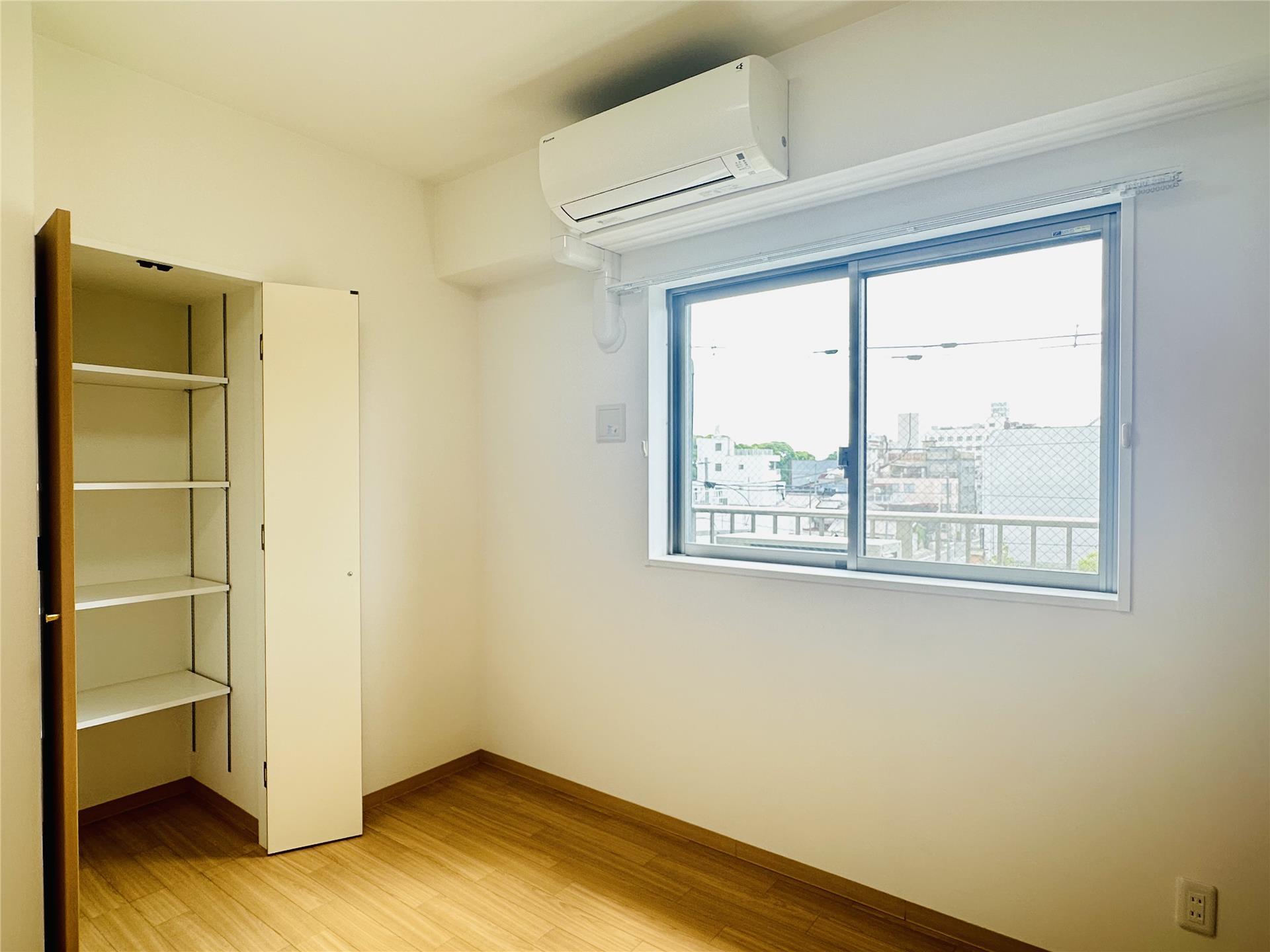 収納　※同物件別室同タイプの写真です