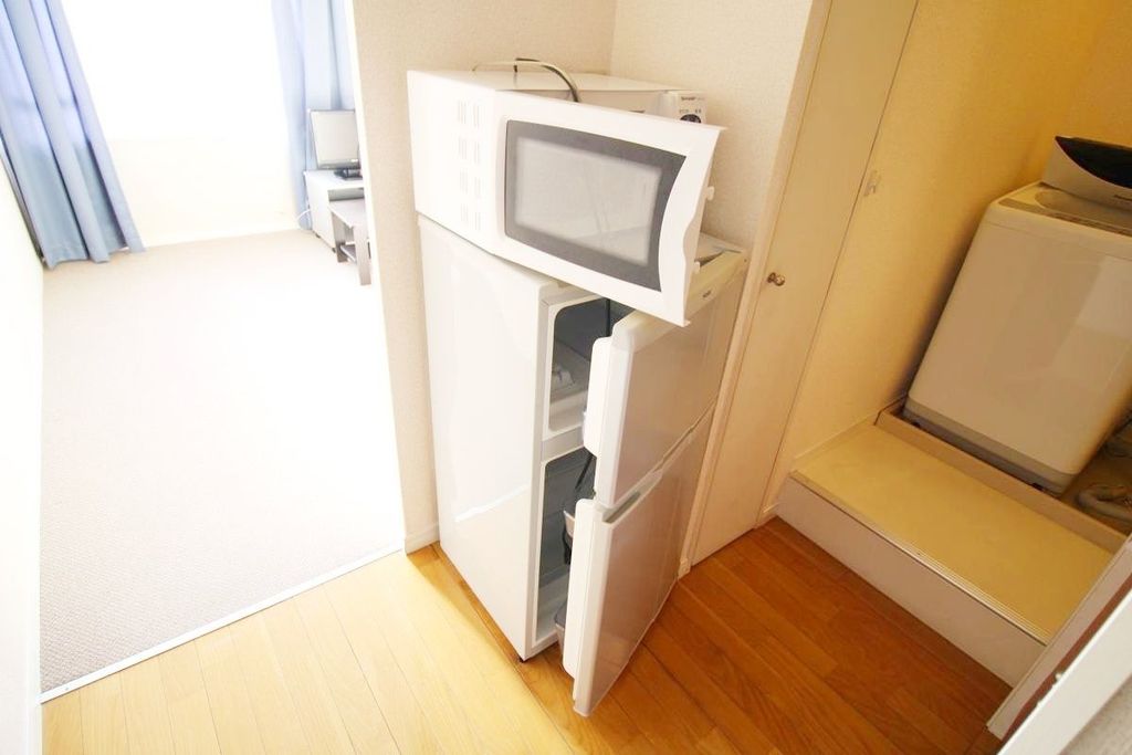 その他設備　冷蔵庫