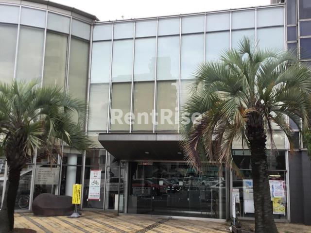 眺望　岩倉市役所 0.8km