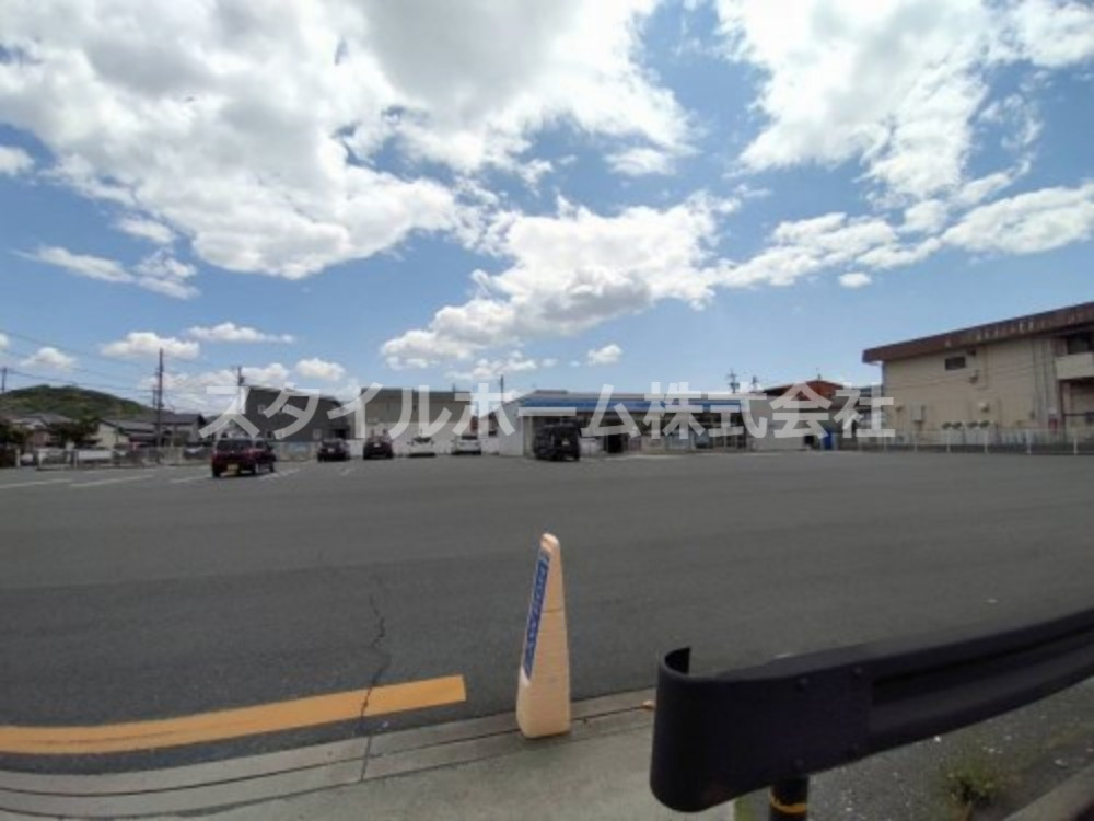 コンビニ　ローソン 豊橋東幸店（コンビニ）まで875m