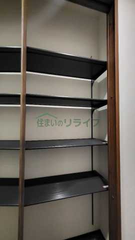 収納　別部屋参考写真となります。