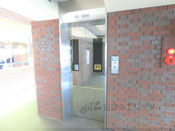 その他設備　エレベーター