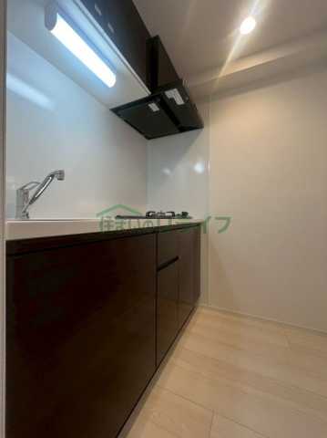 キッチン　※参考写真です。同じ間取りの別部屋になります。