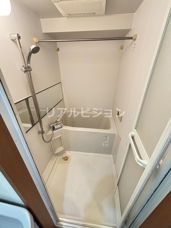 バス・シャワールーム　他部屋参考写真
