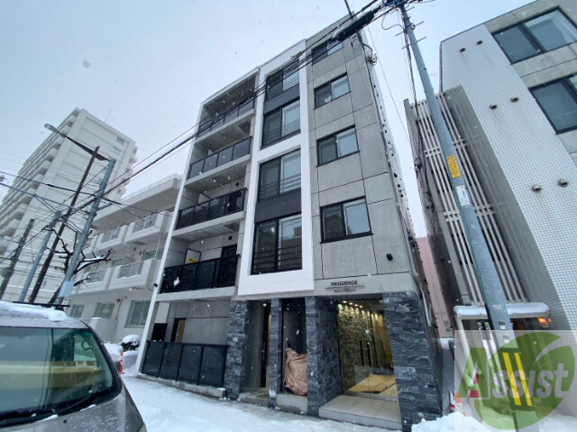 建物外観　札幌市北区北１８条西「レジデンス北１８条」