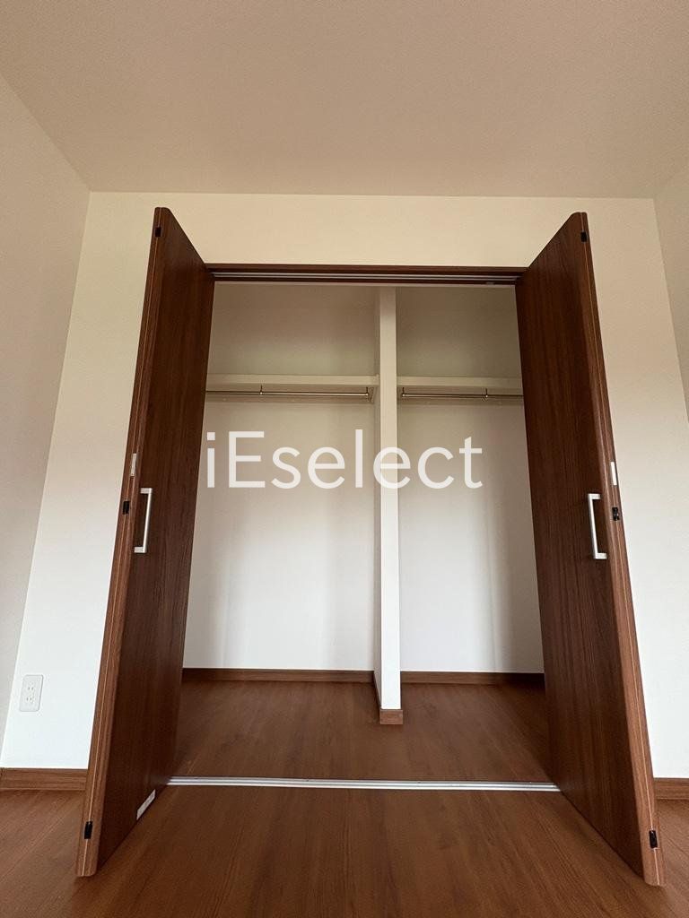 収納　洋服もかけられるクローゼット♪