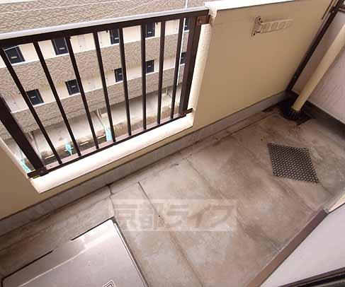 バルコニー　布団干せます。