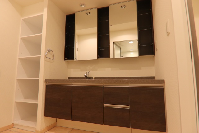 洗面設備　※別室の参考写真の為、現況優先です。