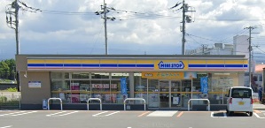 コンビニ　ミニストップ（コンビニ）まで980m