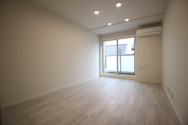 居室・リビング　※別号室参考写真※