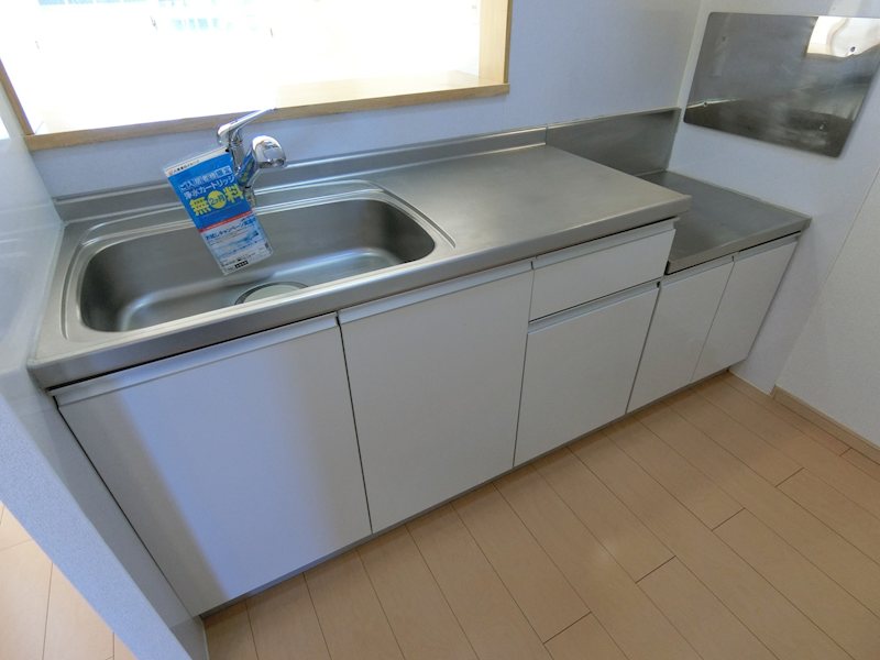 キッチン　同型タイプ（反転）