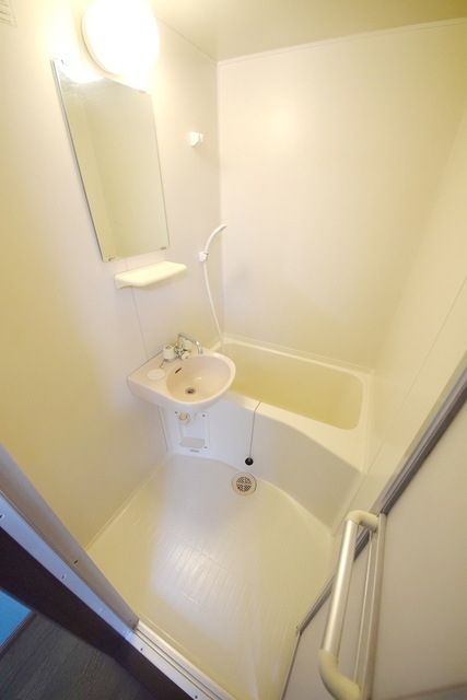 バス・シャワールーム　★バストイレ別は嬉しいですよね★