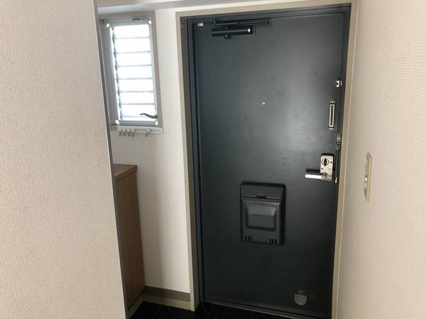 玄関　ビレッジハウスの同一物件・同一タイプの間取りの写真です