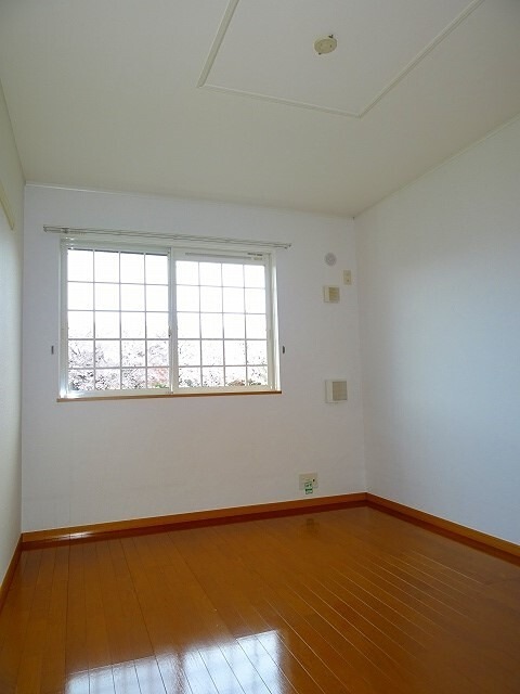 その他部屋・スペース　6畳の洋室2部屋です。