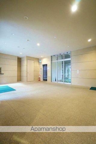 ロビー　ロビー