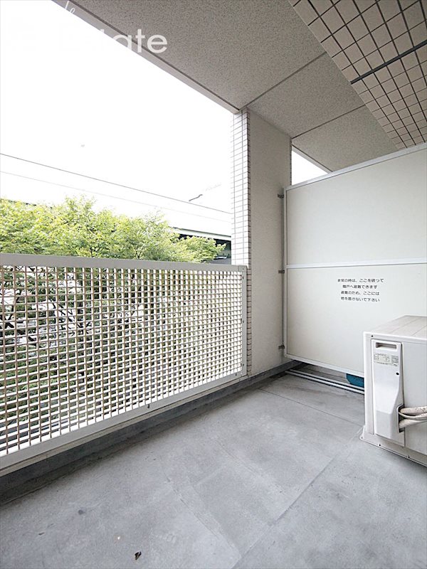 バルコニー　バルコニー