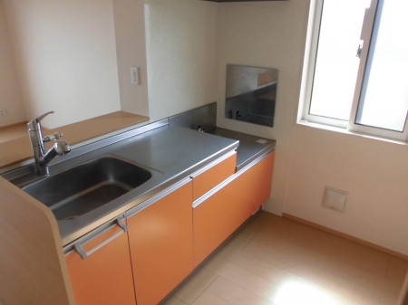 キッチン　『アパートメントコンブリオ 』反転イメージ