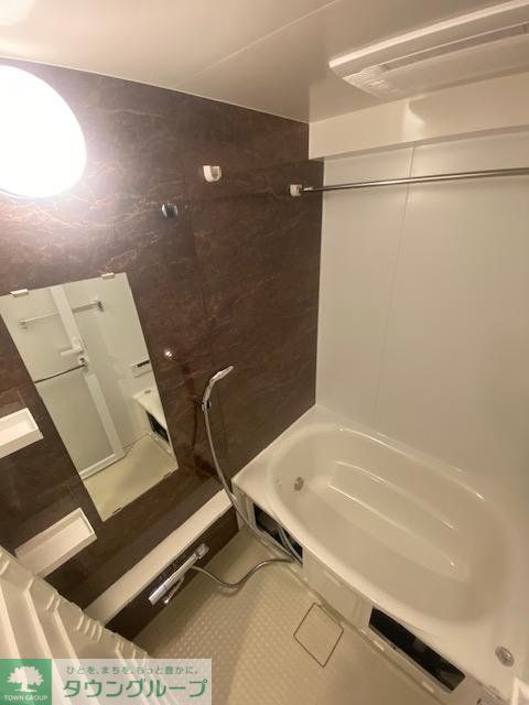 バス・シャワールーム　バス