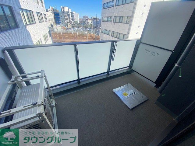 バルコニー　バルコニー