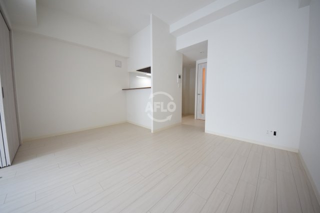 居室・リビング　フォーリアライズ本町レクス　リビング