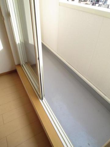 バルコニー　※同タイプ部屋の写真です。
