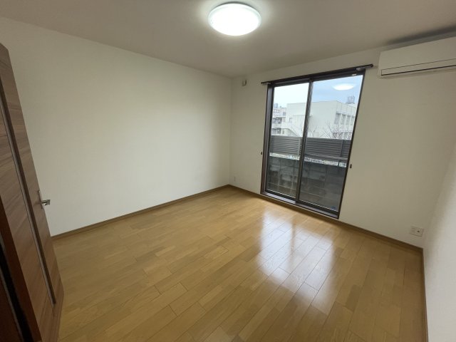 居室・リビング　※現況優先