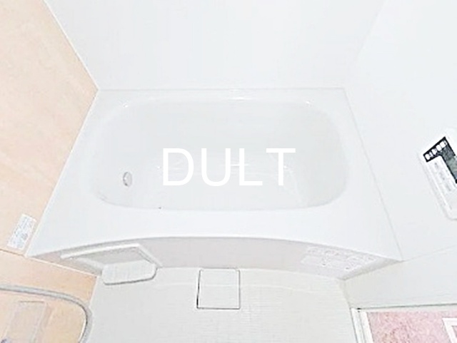 バス・シャワールーム　バスルームです。